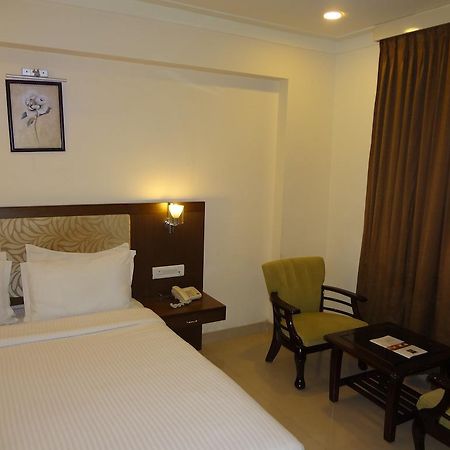 Hotel Budhil Park Visakhapatnam Dış mekan fotoğraf