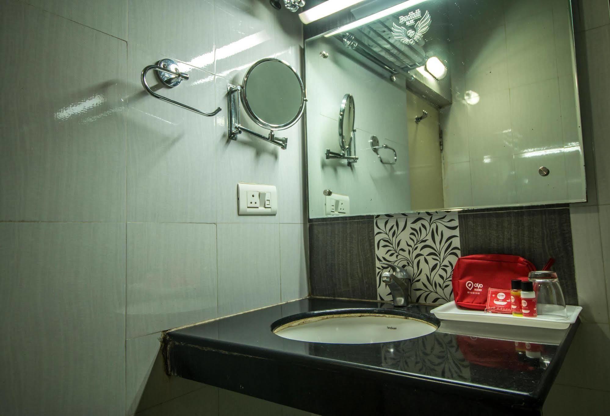 Hotel Budhil Park Visakhapatnam Dış mekan fotoğraf