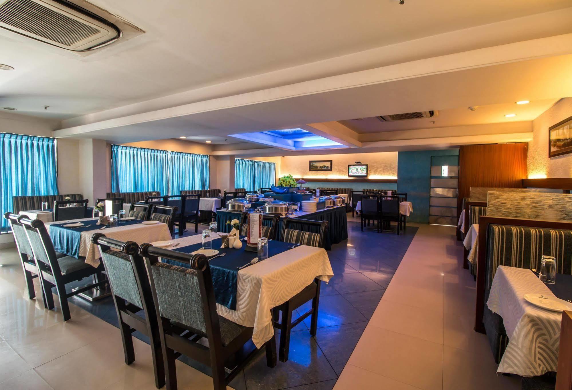 Hotel Budhil Park Visakhapatnam Dış mekan fotoğraf