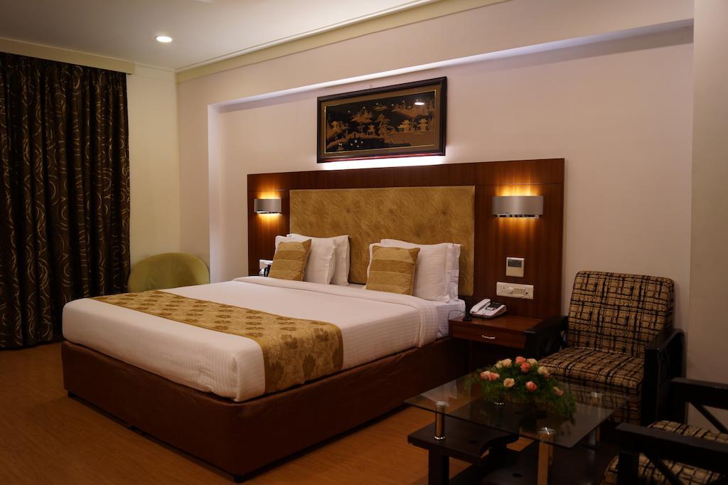 Hotel Budhil Park Visakhapatnam Dış mekan fotoğraf