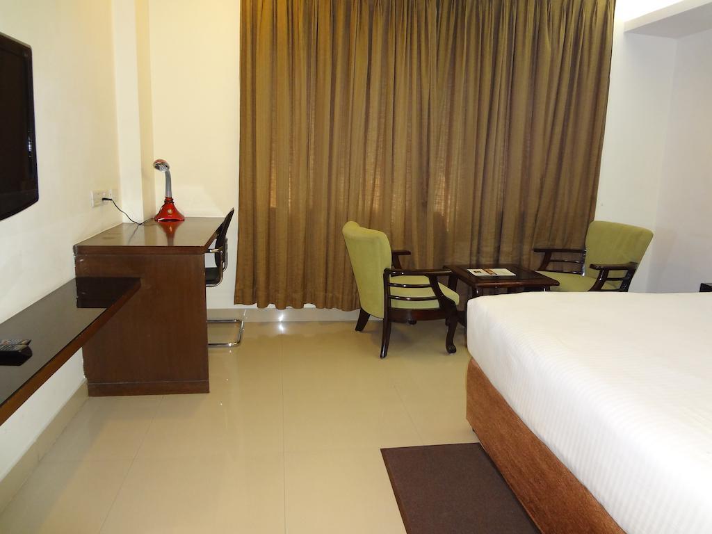 Hotel Budhil Park Visakhapatnam Dış mekan fotoğraf