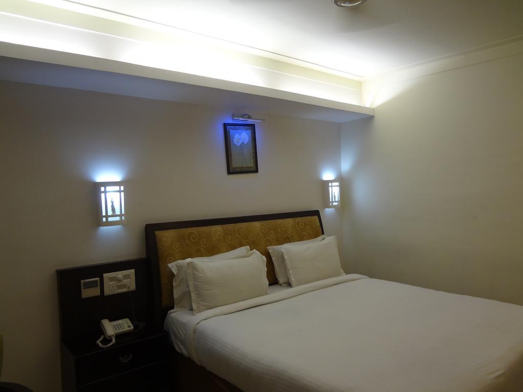 Hotel Budhil Park Visakhapatnam Dış mekan fotoğraf
