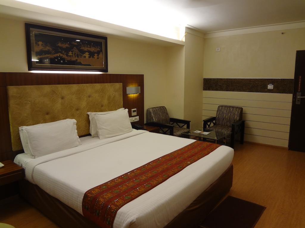 Hotel Budhil Park Visakhapatnam Dış mekan fotoğraf